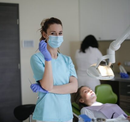Technik-dentystyczny